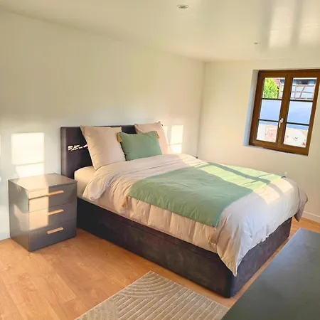 Grand Chaleureux Apartment